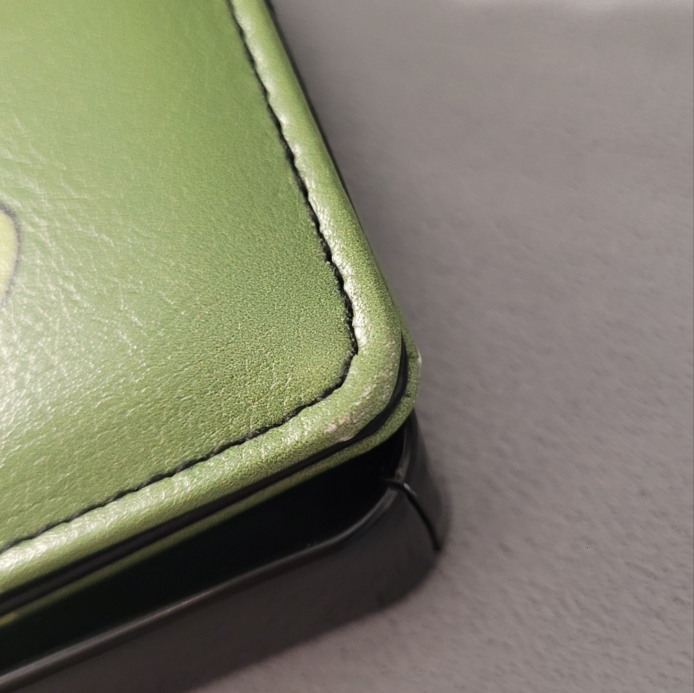 Rick & Morty Wallet (Pickle Rick) in tin - Picture 9 of 16